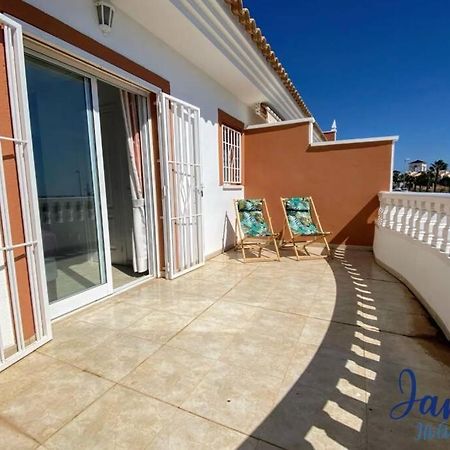 Laguna Townhouse Overlooking Communal Pool Lom01 시우다드 케사다 외부 사진