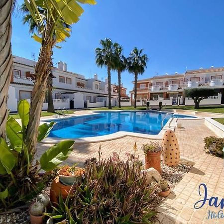 Laguna Townhouse Overlooking Communal Pool Lom01 시우다드 케사다 외부 사진